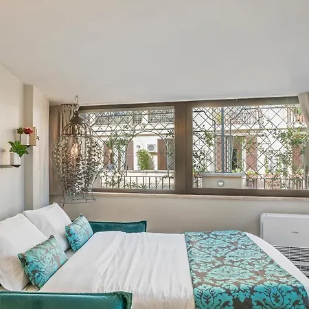 Διαμέρισμα Bmga L Viapaola43 Palace Luxury Penthouse 2bdr
